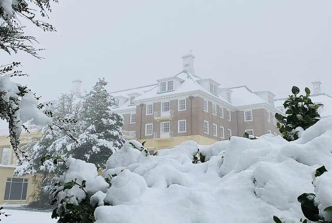 The Chateau Tongariro during early snowfall 2023